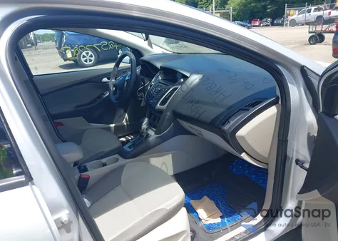 2014 Ford Focus from USA, damaged, VIN 1FADP3F25EL164458